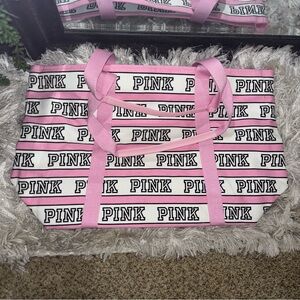 -🌼3/$30🌼NWOT PINK Victoria's Secret Logo Printed Tote Bag